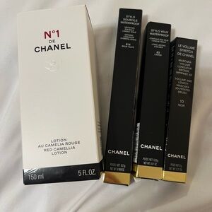 CHANEL bundle: N°1 Red Camellia Lotion with Makeup Set